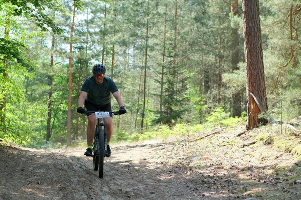 Renouvelle tes défis chaque semaine à la salle d'escalade à Lorient !